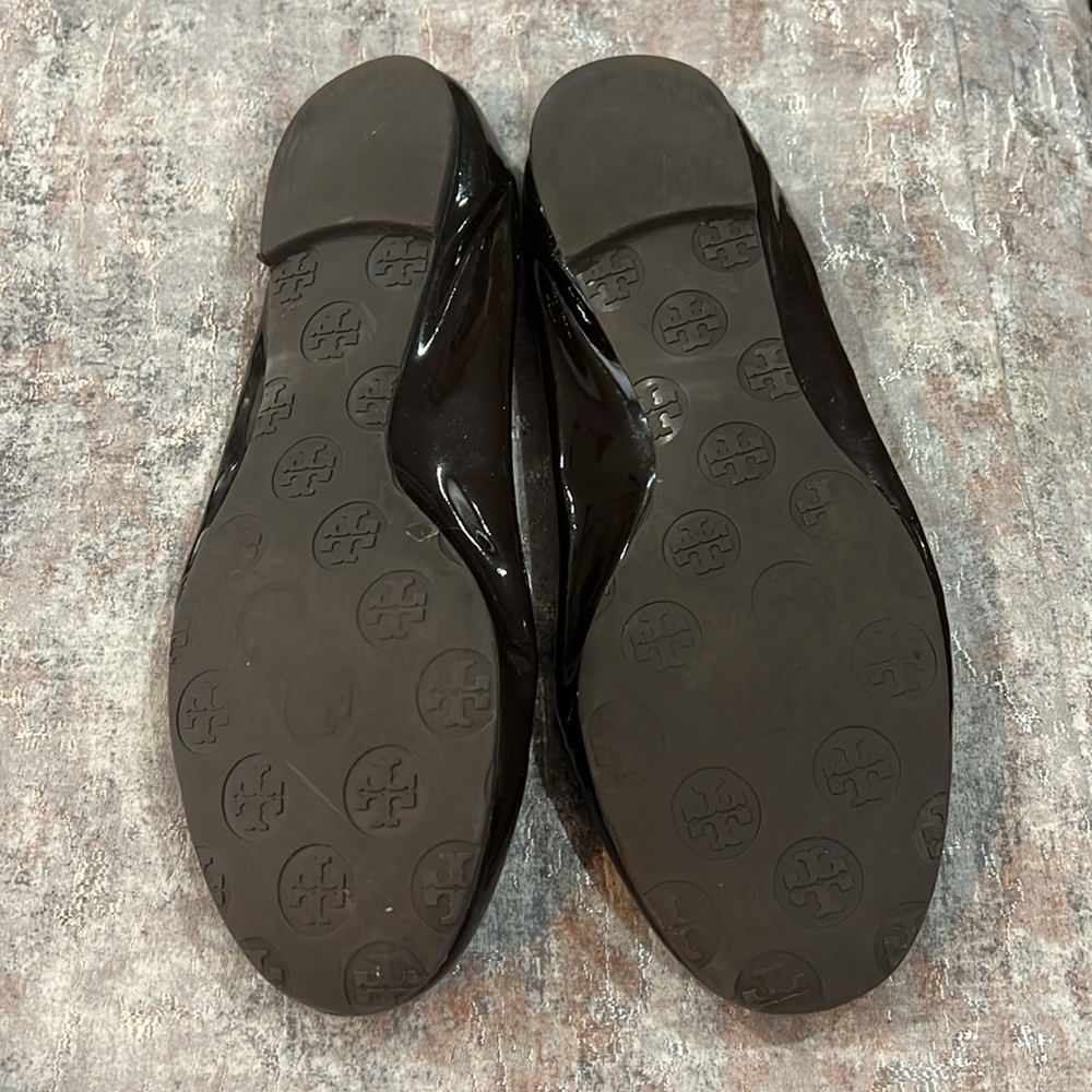 Shoes - Picture 4 of 4